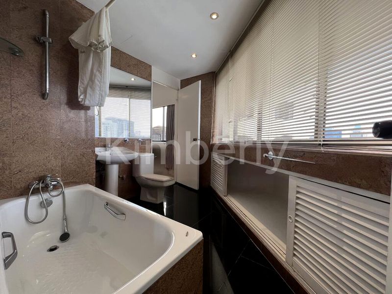 3 Bed Condo for Rent in  High Point - Image 1
